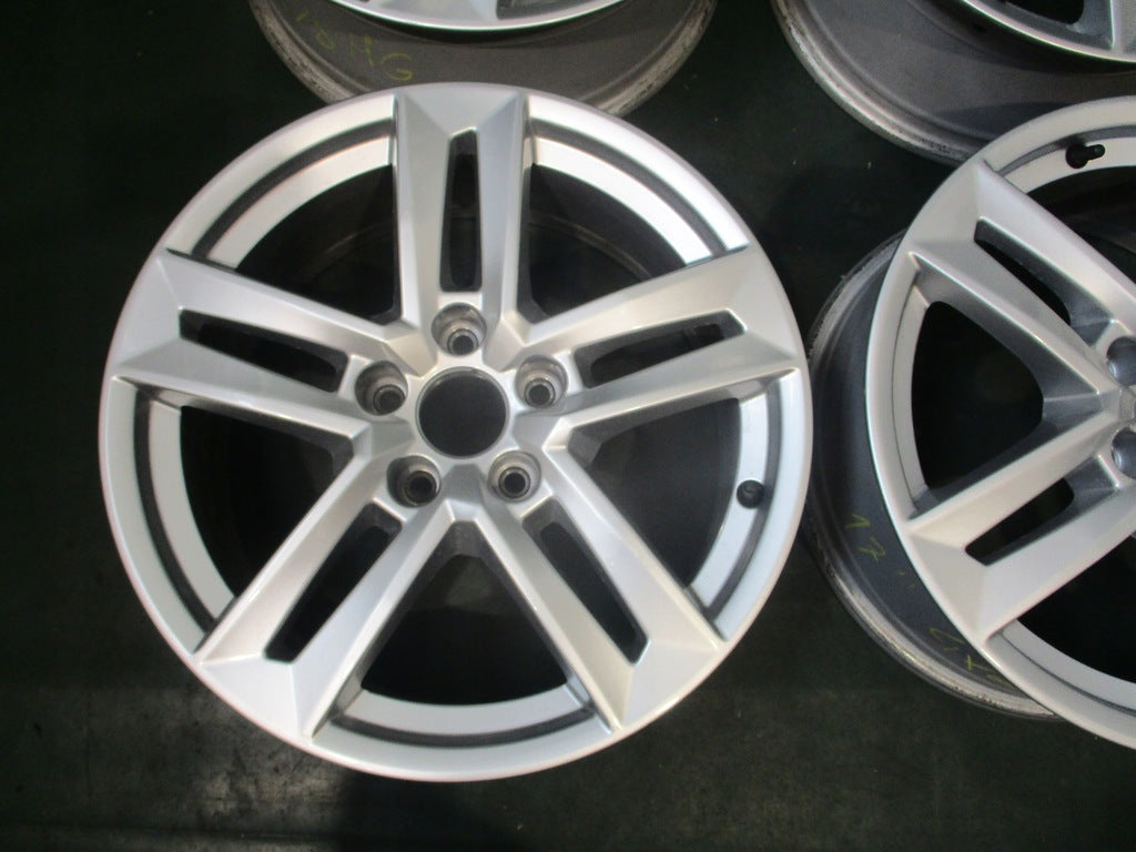 4x Alufelge 17 Zoll 7.0" 5x112 42ET Glanz Silber 8W0601025 Audi Rim Wheel FEL9050018227mr