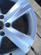 Laden Sie das Bild in den Galerie-Viewer, 1x Alufelge 17 Zoll 7.5" 5x112 3AA601025E VW Passat B7 Rim Wheel FEL2439070411cz