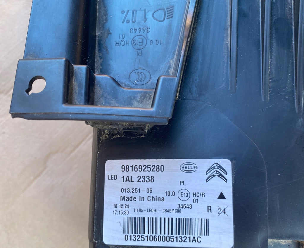 Frontscheinwerfer Citroën C5 Aircross 9816925280 Full LED Rechts Headlight