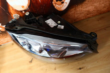 Laden Sie das Bild in den Galerie-Viewer, Frontscheinwerfer Mercedes-Benz W205 A2059068605 Rechts Scheinwerfer Headlight SCH1764856321zp