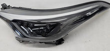 Laden Sie das Bild in den Galerie-Viewer, Frontscheinwerfer Toyota C-Hr 81150-YP280-00 Links Scheinwerfer Headlight