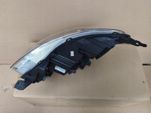 Laden Sie das Bild in den Galerie-Viewer, Frontscheinwerfer Toyota Proace 9808237480 Rechts Scheinwerfer Headlight SCH4743291914zx