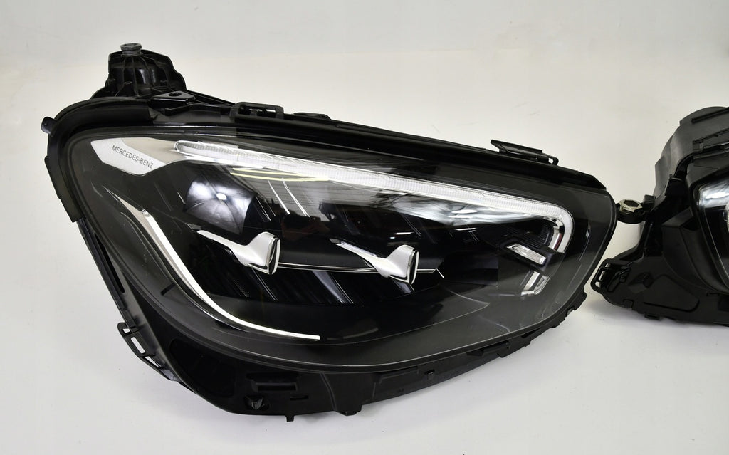 Frontscheinwerfer Mercedes-Benz W213 LED Ein Stück (Rechts oder Links) Headlight