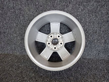 Load image into Gallery viewer, 1x Alufelge 16 Zoll 6.5&quot; 5x112 46ET 5G0601015BN VW Golf Vii Rim Wheel