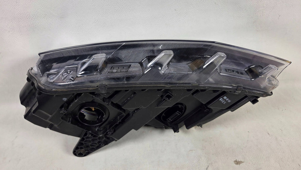 Frontscheinwerfer Skoda Octavia III 5E1941016B 33423344030127228400 Rechts SCH3838775772ls