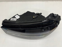 Laden Sie das Bild in den Galerie-Viewer, Frontscheinwerfer Skoda Fabia III 6VB941015 LED Links Scheinwerfer Headlight SCH5879469562sn