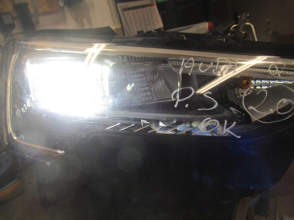 Frontscheinwerfer Audi Q3 83A941012 LED Rechts Scheinwerfer Headlight