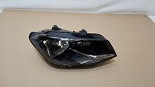 Laden Sie das Bild in den Galerie-Viewer, Frontscheinwerfer VW Caddy III 2K1941016B Rechts Scheinwerfer Headlight