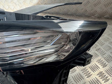 Laden Sie das Bild in den Galerie-Viewer, Frontscheinwerfer Mazda Cx-30 Cx30 DGJ151040 Links Scheinwerfer Headlight SCH8459003551qu