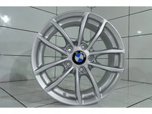 Load image into Gallery viewer, 4x Alufelge 16 Zoll 7.0" 5x120 40ET Glanz Silber 6796202 BMW Rim Wheel FEL2048812172vb