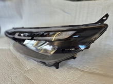 Laden Sie das Bild in den Galerie-Viewer, Frontscheinwerfer Ford Transit Custom PZ31-13EO15-CB Links Headlight SCH6741186971ui
