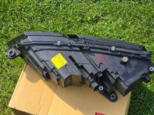 Laden Sie das Bild in den Galerie-Viewer, Frontscheinwerfer Skoda Octavia III 5E1941016 LED Rechts Scheinwerfer Headlight SCH1985905018af
