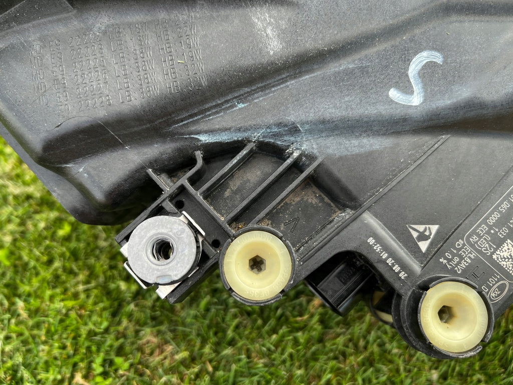 Frontscheinwerfer Audi Q3 83A941033 LED Links Scheinwerfer Headlight