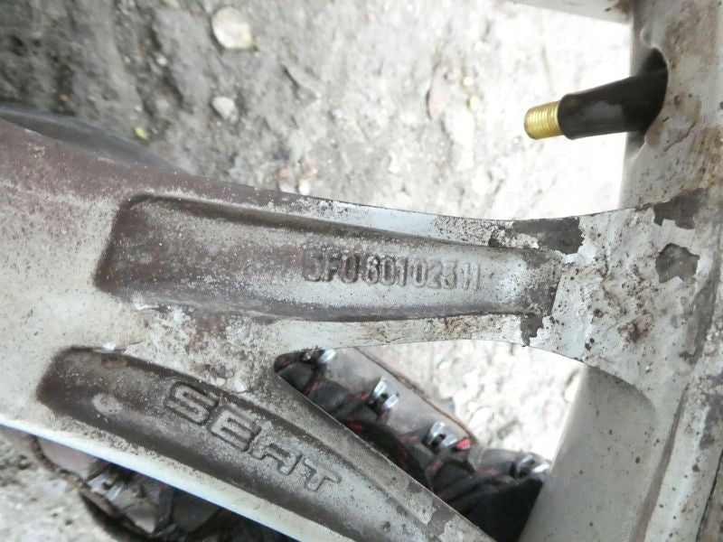 1x Alufelge 17 Zoll 7.0" 5x112 5F0601025H Seat Leon Rim Wheel FEL1514799449yn