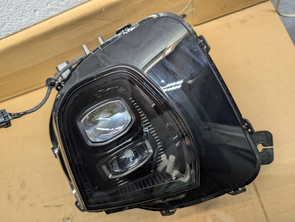 Frontscheinwerfer P0227069 Rechts Scheinwerfer Headlight