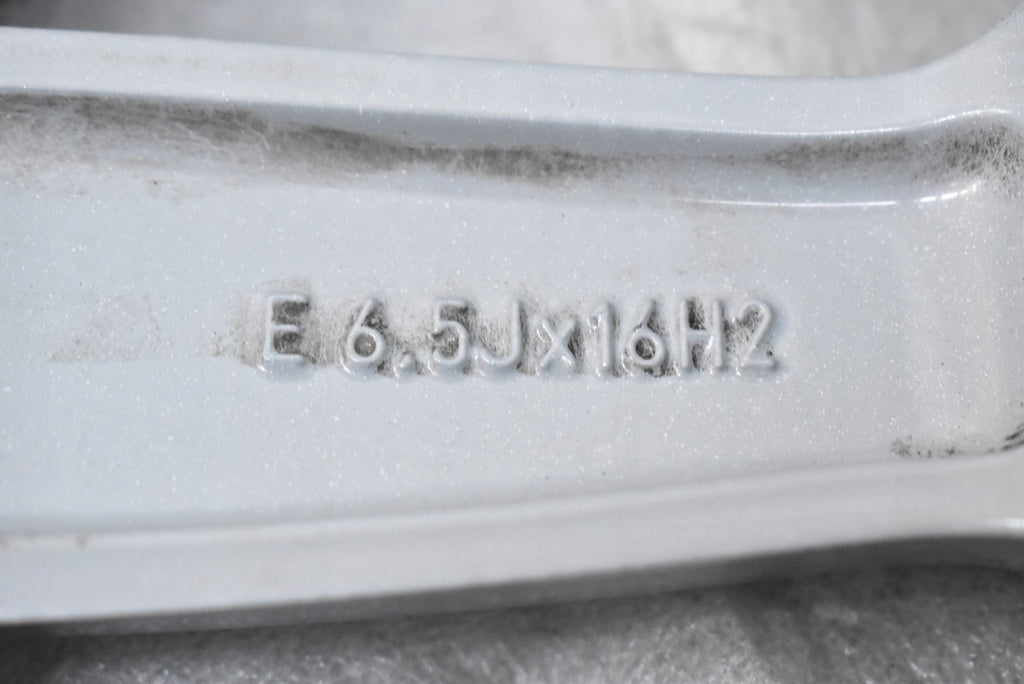 1x Alufelge 16 Zoll 6.5" 4x108 40ET Glanz Silber AY11-1007-DB Ford Fiesta