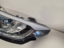 Laden Sie das Bild in den Galerie-Viewer, Frontscheinwerfer Hyundai I20 II 92102C8000 Rechts Scheinwerfer Headlight