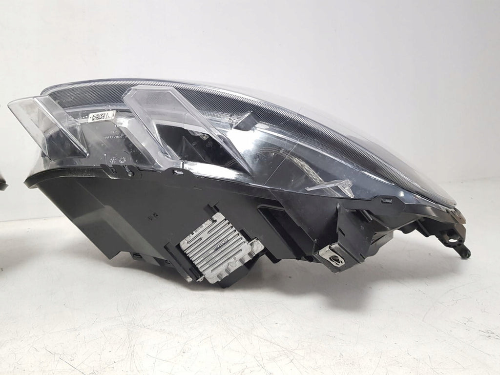 Frontscheinwerfer Opel Zafira Tourer Vivaro C 9832836480 9832837680 Ein Satz SCH8244269869ve