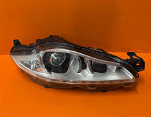 Laden Sie das Bild in den Galerie-Viewer, Frontscheinwerfer Jaguar Xj Xenon Rechts Scheinwerfer Headlight SCH8833883684il
