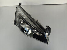 Laden Sie das Bild in den Galerie-Viewer, Frontscheinwerfer Opel Astra J 13297723 Rechts Scheinwerfer Headlight SCH9809407808if