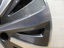 Load image into Gallery viewer, 1x Alufelge 17 Zoll 3V0601025AH Skoda Superb I Rim Wheel FEL6434794977cp