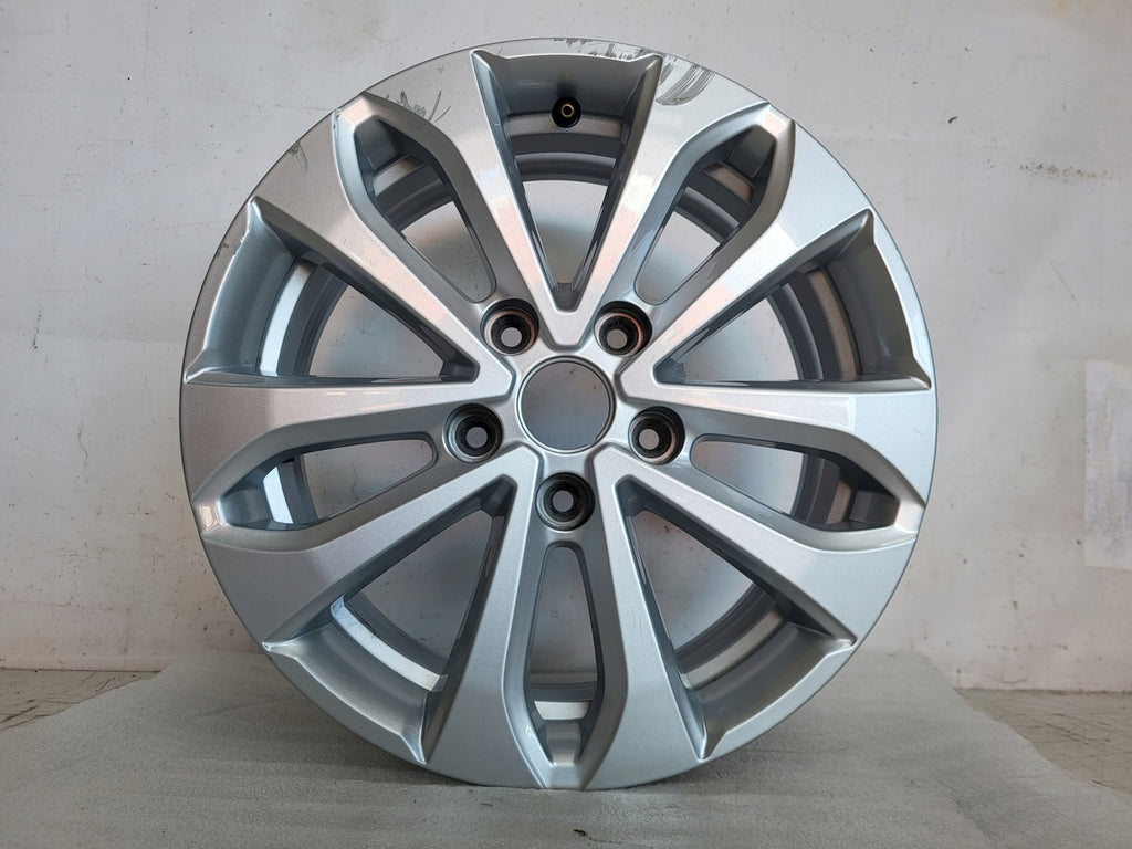 1x Alufelge 16 Zoll 6.5" 5x114.3 44ET Glanz Silber 403007521R Renault Zoe