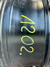 Load image into Gallery viewer, 1x Alufelge 18 Zoll 7.0&quot; 5x114.3 45ET T1W18070A Honda Cr-V Rim Wheel