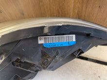 Laden Sie das Bild in den Galerie-Viewer, Frontscheinwerfer Honda Cr-V Crv III Xenon Links Scheinwerfer Headlight SCH6949791644in