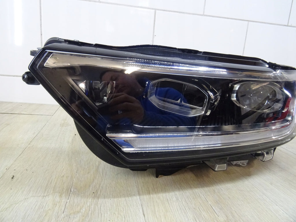 Frontscheinwerfer VW T Roc 2GA941773B Full LED Links Scheinwerfer Headlight