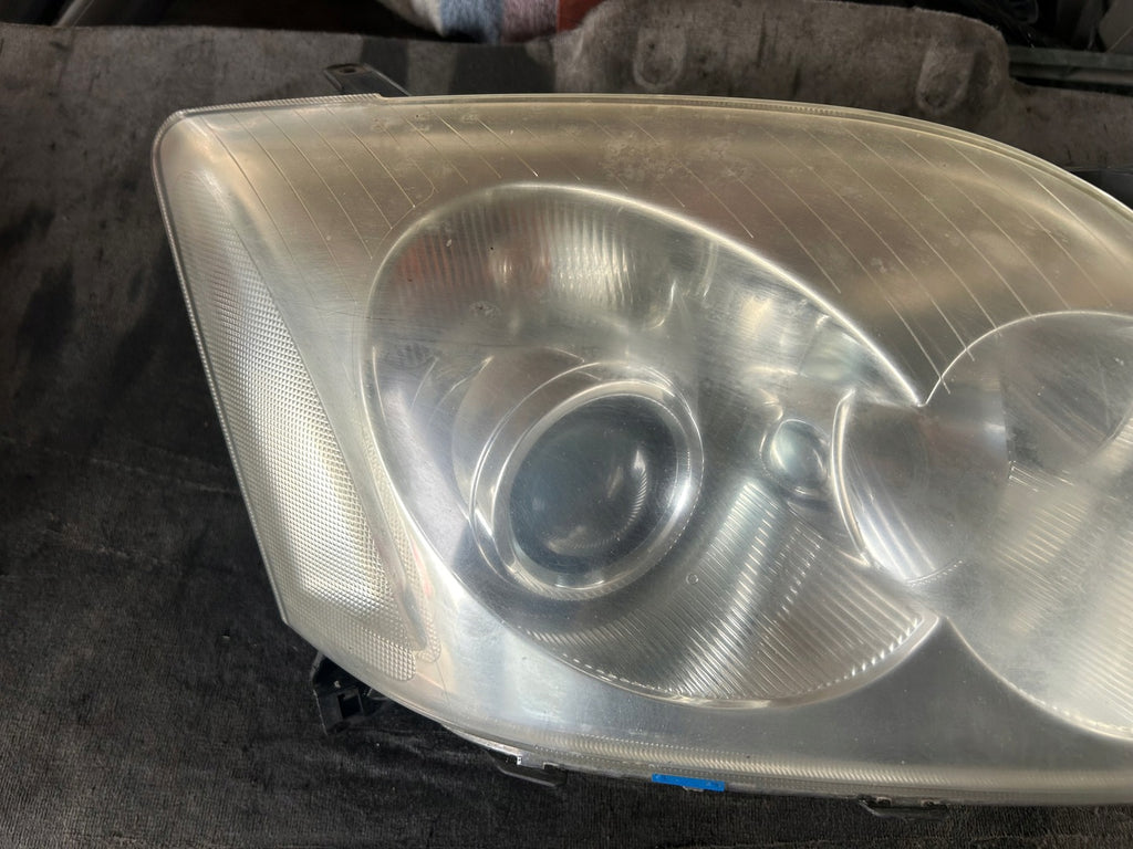 Frontscheinwerfer Toyota Avensis Xenon Rechts Scheinwerfer Headlight SCH4732946148je