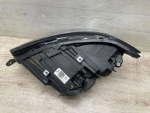 Laden Sie das Bild in den Galerie-Viewer, Frontscheinwerfer VW T6 7L1941006B 90198961 Rechts Scheinwerfer Headlight SCH5253944812qr