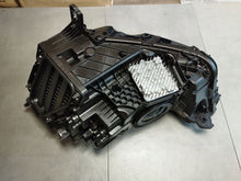 Laden Sie das Bild in den Galerie-Viewer, Frontscheinwerfer Audi Q3 83A941034 83A941774 LED Rechts Scheinwerfer Headlight SCH8193949452vi