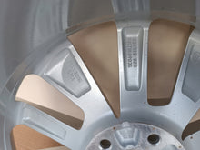 Load image into Gallery viewer, 1x Alufelge 18 Zoll 7.5&quot; 5x112 43ET 5E0601025BK Skoda Rim Wheel