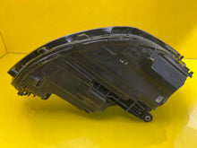 Laden Sie das Bild in den Galerie-Viewer, Frontscheinwerfer VW Passat 3J1941035 LED Links Scheinwerfer Headlight SCH6339070196ul
