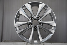 Laden Sie das Bild in den Galerie-Viewer, 1x Alufelge 17 Zoll 7.0" 5x112 48 5ET A2054018000 Mercedes-Benz A205 Rim Wheel FEL2966666582bk