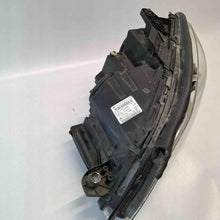 Laden Sie das Bild in den Galerie-Viewer, Frontscheinwerfer Mercedes-Benz W204 A2048204539 Links Scheinwerfer Headlight SCH7173966872rg