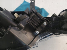 Laden Sie das Bild in den Galerie-Viewer, Frontscheinwerfer Peugeot 108 811500H150 90026268 Links Scheinwerfer Headlight SCH8756139840qk