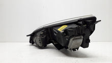 Laden Sie das Bild in den Galerie-Viewer, Frontscheinwerfer Mitsubishi Colt MR957354 Rechts Scheinwerfer Headlight