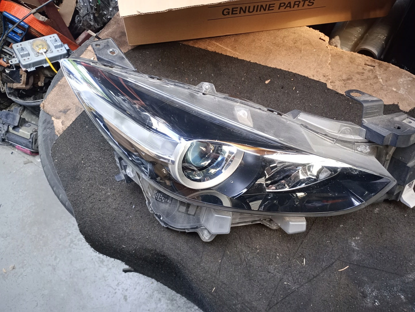 Frontscheinwerfer Mazda 3 LED Rechts Scheinwerfer Headlight SCH4470356844zp