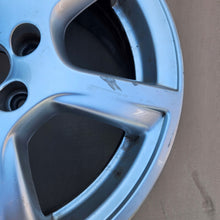 Load image into Gallery viewer, 1x Alufelge 15 Zoll 5.5" 5x100 38ET Glanz Schwarz 6C0601025C VW Polo Rim Wheel FEL3399040192is