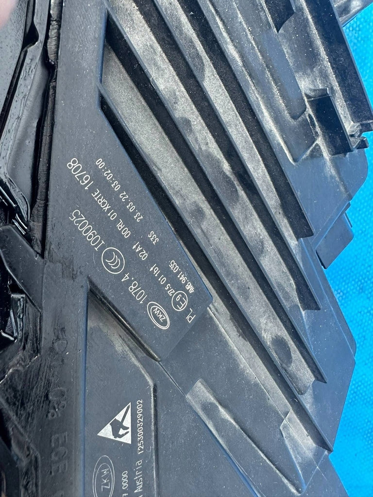 Frontscheinwerfer Audi Q8 4M8941035 LED Ein Stück (Rechts oder Links) Headlight SCH4193033503pt