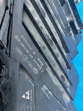 Load image into Gallery viewer, Frontscheinwerfer Audi Q8 4M8941035 LED Ein Stück (Rechts oder Links) Headlight SCH4193033503pt