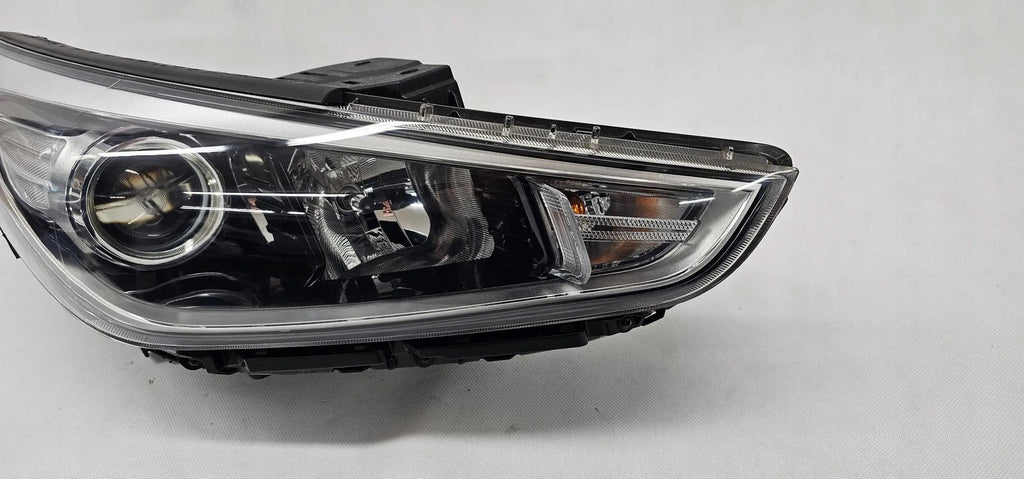 Frontscheinwerfer Hyundai I30 III 92102-G4020 Rechts Scheinwerfer Headlight