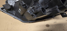 Laden Sie das Bild in den Galerie-Viewer, Frontscheinwerfer Mercedes-Benz Citan W415 A4158202100 Links Headlight SCH5583895321dj