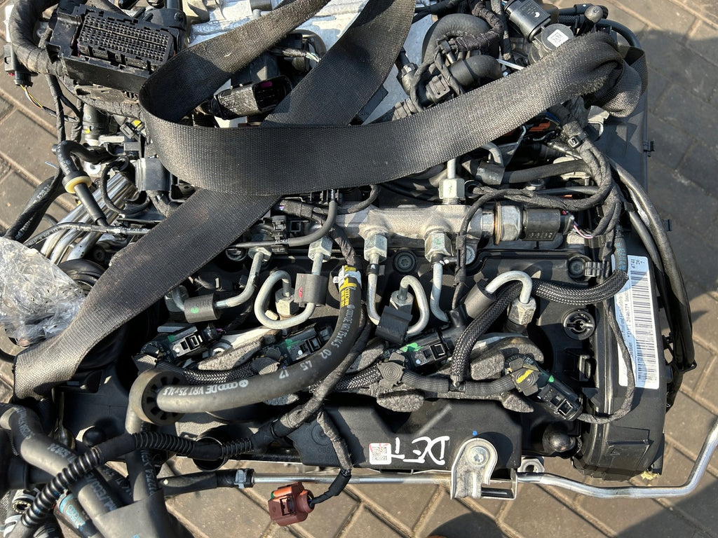 Motor Audi VW A4 B9 I DET CRK 2.0 TDI 72TKm Diesel Engine Komplett