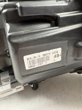 Laden Sie das Bild in den Galerie-Viewer, Frontscheinwerfer Mitsubishi Outlander I ECM921-22E10 S18A2IF1239 Links SCH1487499589kx