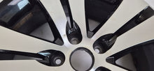 Load image into Gallery viewer, 1x Alufelge 18 Zoll 7.0" 5x114.3 40 5ET 52910-3U300 Kia Sportage Rim Wheel FEL4297743006ki