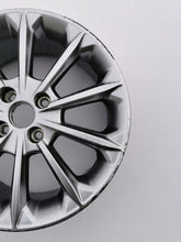 Laden Sie das Bild in den Galerie-Viewer, 1x Alufelge 17 Zoll 7.0&quot; 4x108 47,5ET Glanz Silber H1BC-1007-D1A Ford Fiesta