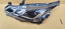Laden Sie das Bild in den Galerie-Viewer, Frontscheinwerfer Toyota Corolla LED Links Scheinwerfer Headlight SCH4364528176hv