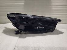 Laden Sie das Bild in den Galerie-Viewer, Frontscheinwerfer Honda Cr-V FALSE Scheinwerfer Headlight SCH9966892834uc